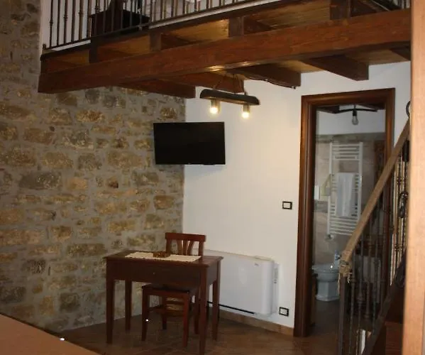 Argimusco 3* מונטאלבאנו אליקונה