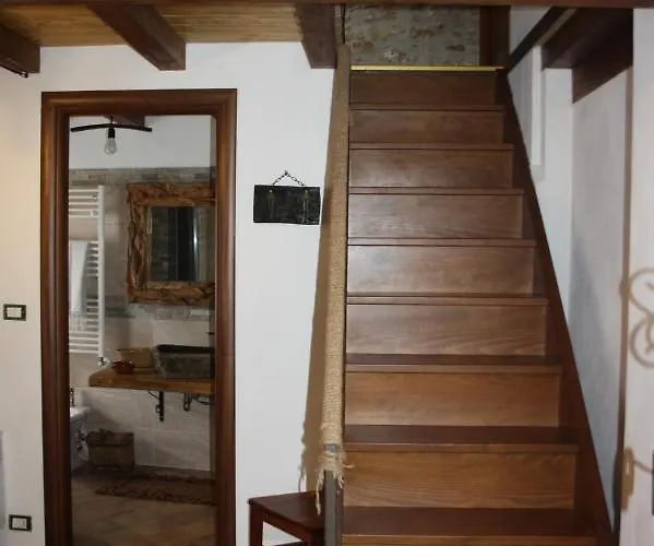 לינה וארוחת בוקר Argimusco מונטאלבאנו אליקונה